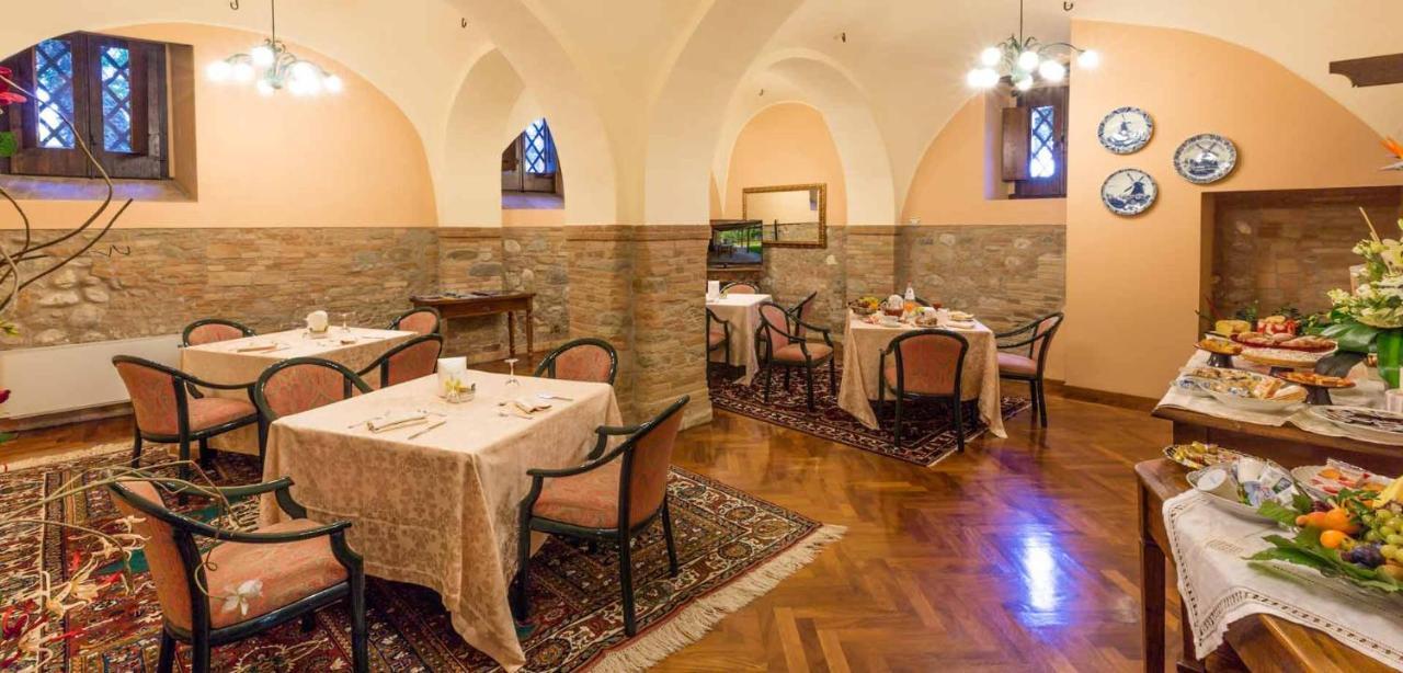 Hotel Corte Dei Tini Teramo Exteriér fotografie